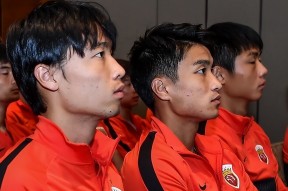 易游棋牌 -关于利物浦今晨绝杀压哨；志在亚冠名次提升；信心回归；临场指挥获称赞的信息