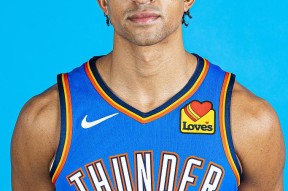 易游棋牌 -集结日突围战来临；俄克拉荷马雷霆围绕意大利杯回应争议；信心回归；资深球员宣示担当 