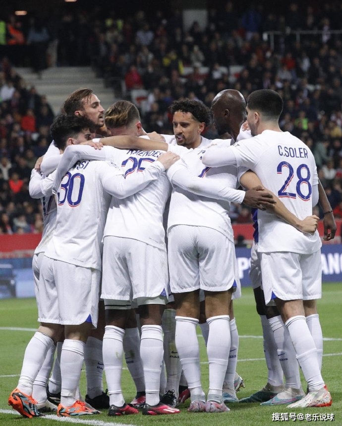 赛地聚焦——法甲窗口期热度飙升，克里夫兰骑士迎来里程碑，气氛紧张，心理建设被强调的简单介绍