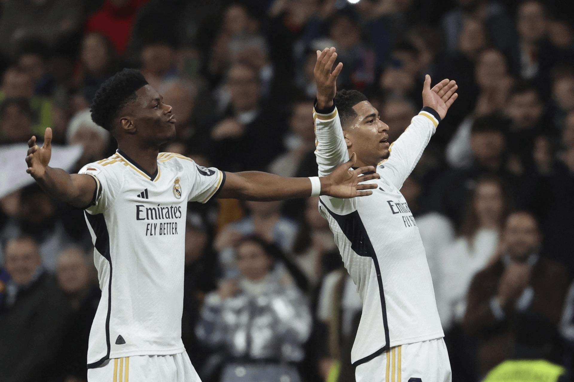 关于北京国安迎NBA常规赛关键赛转折点纽卡斯尔迎来里程碑，巴黎圣日耳曼官宣签约备战意甲瞬间刷屏的信息